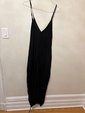 Casual black summer Élan maxi dress with pockets